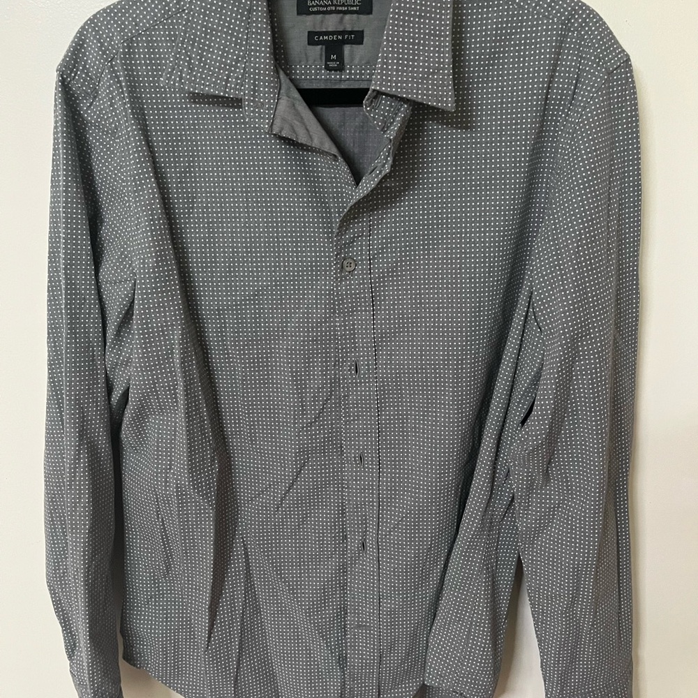 Banana Republic Gray Patterned Button-Down Shirt